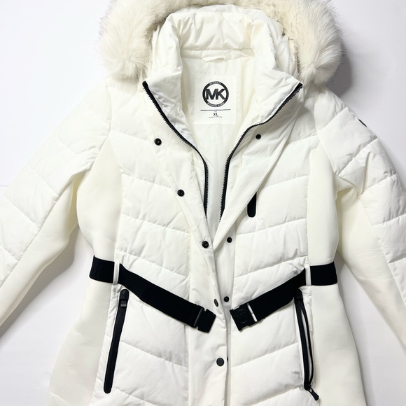 Michael Kors White Jacket with Fur Hood - Picture 1 of 5
